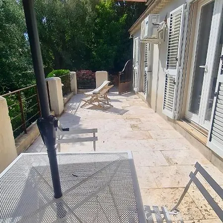 Murati 6 Pers A 5 Min De La Sisco